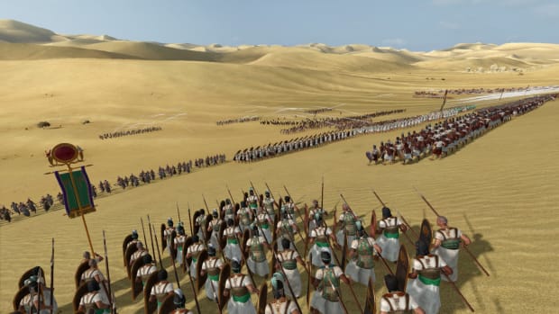 Total War: Pharaoh battle in the desert.
