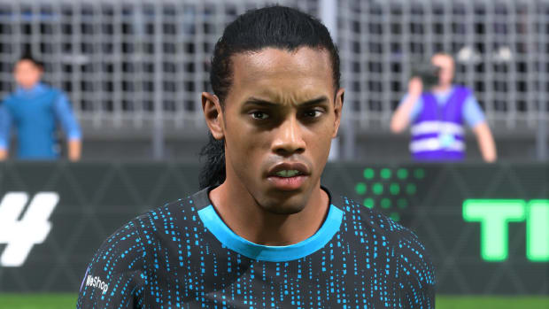 EA FC 24 Ronaldinho screenshot.