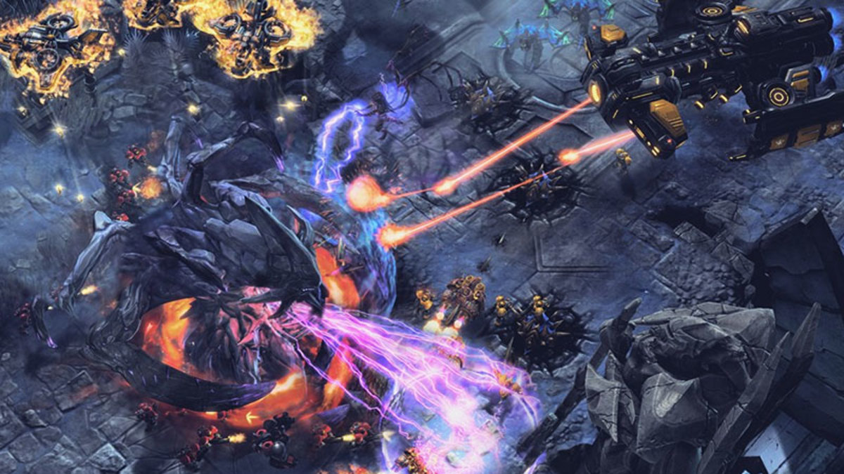 A battle rages in StarCraft 2.