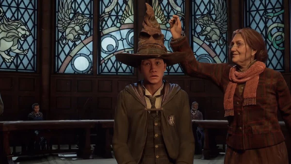 Hogwarts Legacy wearing the Sorting Hat