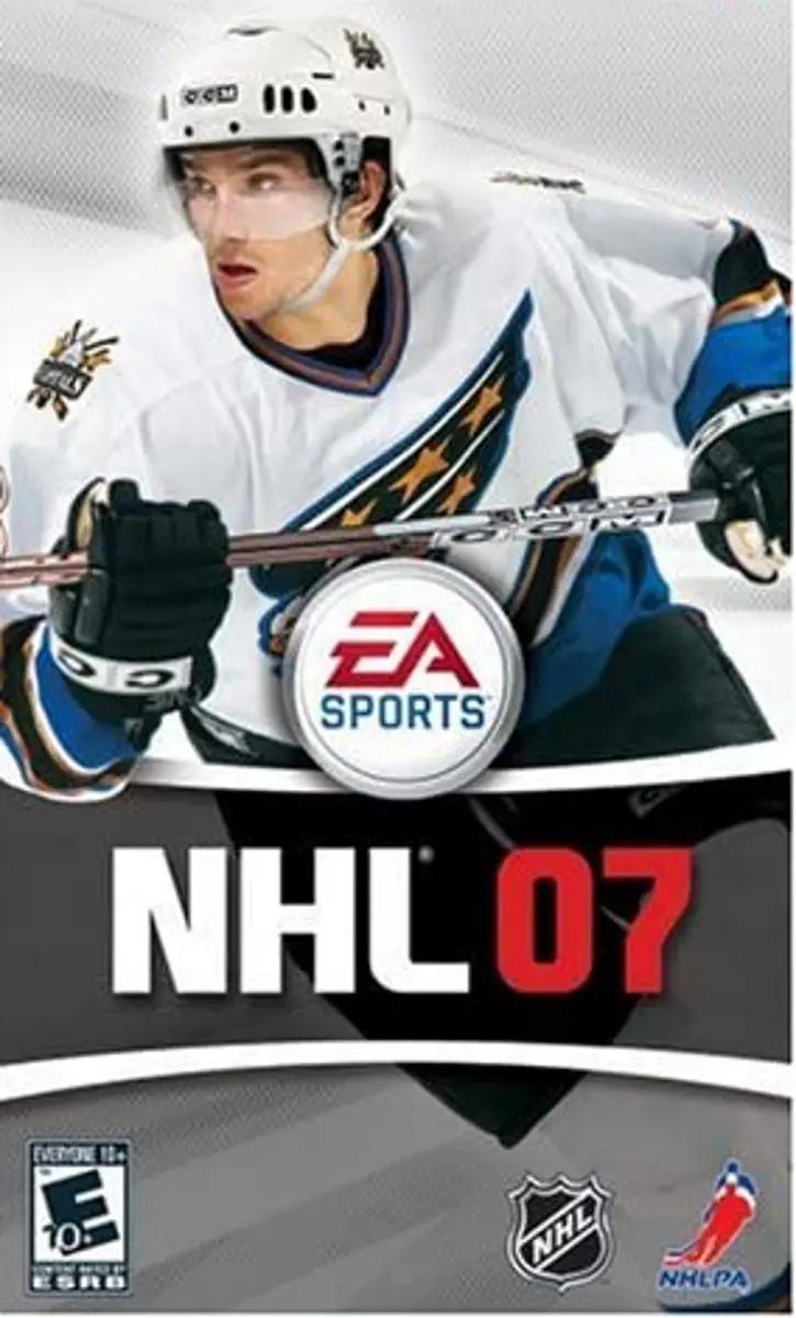 Alexander Ovechkin on the NHL 2007 cover.