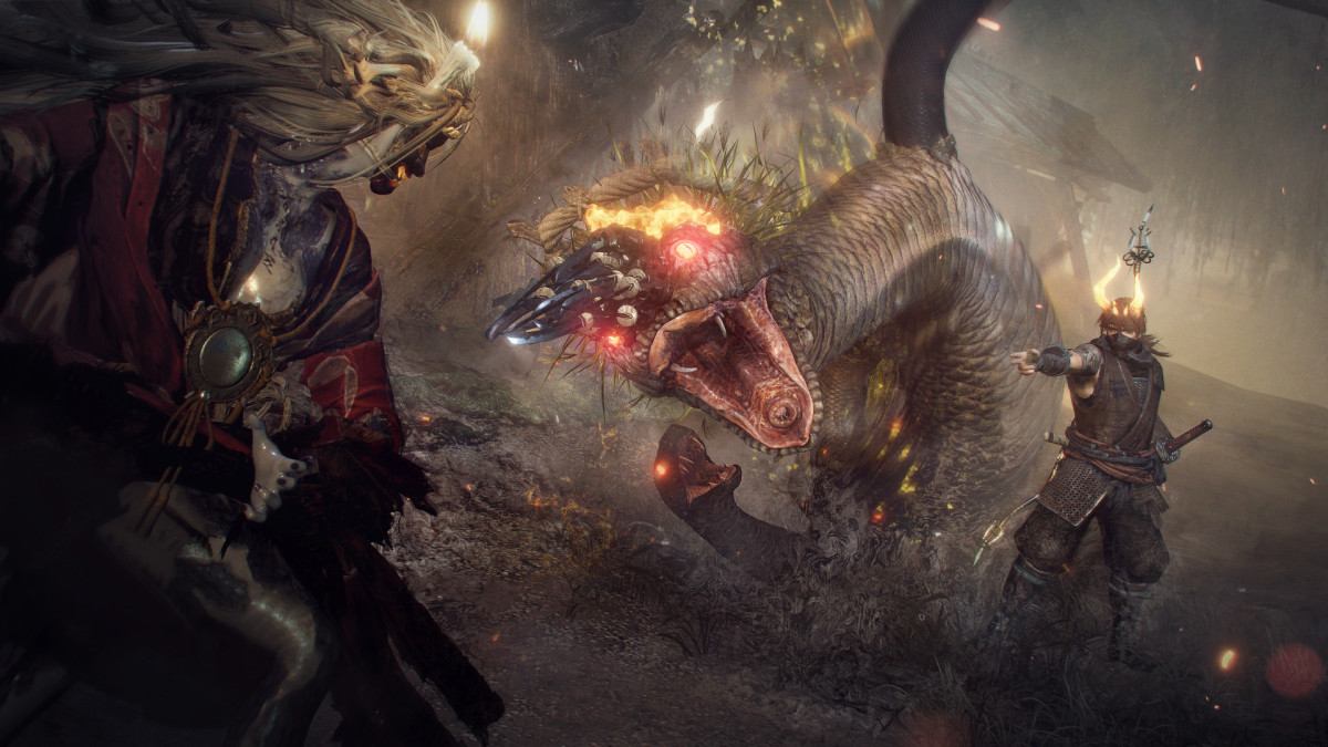 Nioh 2 screenshot showing a samurai fighting against another samurai and a monstrous snake.